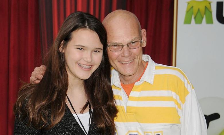 Who Is Emerson Normand Carville? James Carville and Mary Matalin’s Daughter Emerson Normand Carville James Carville's daughter